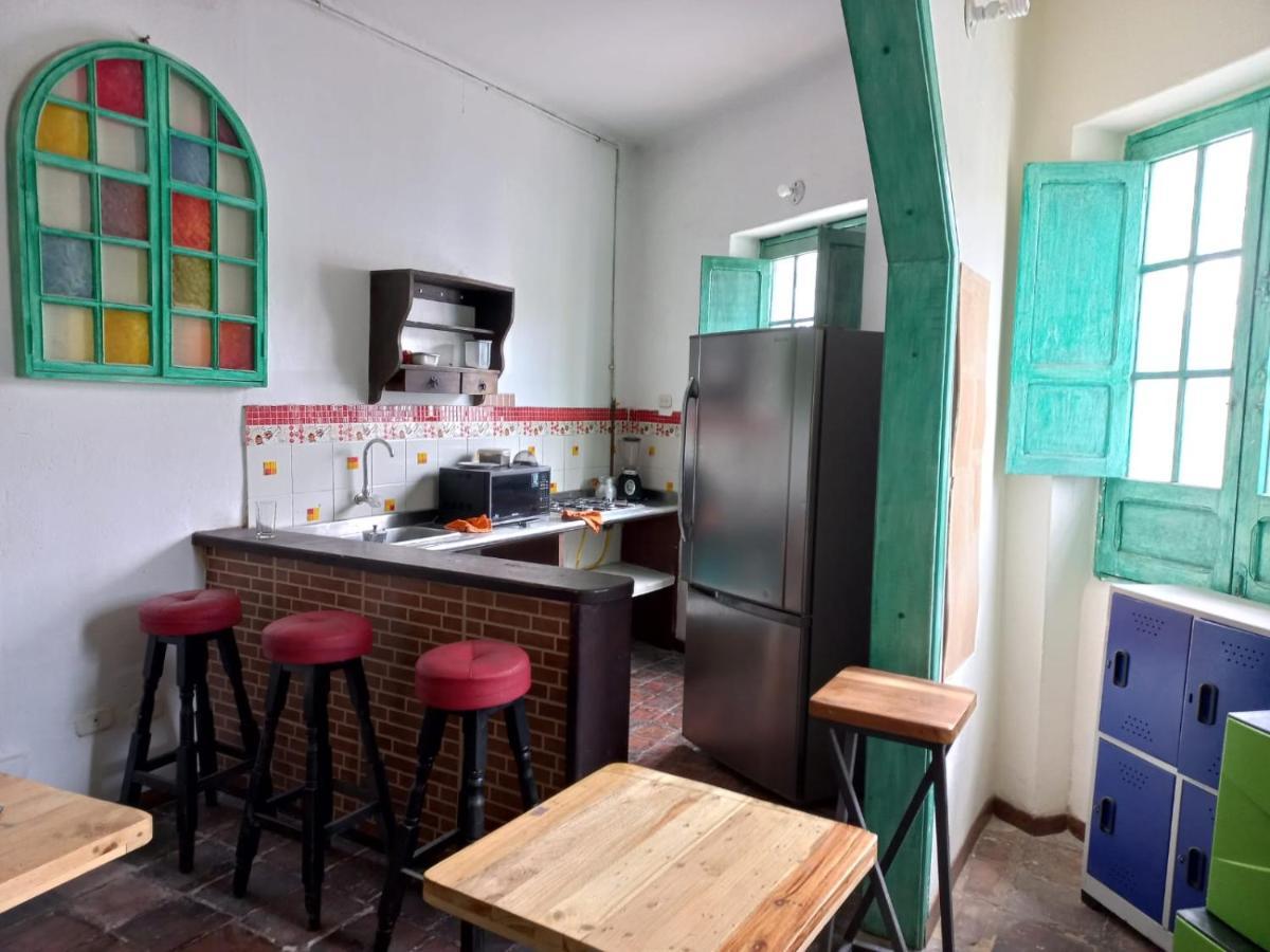 Mochileros Viajeros Hostel Bogota Buitenkant foto